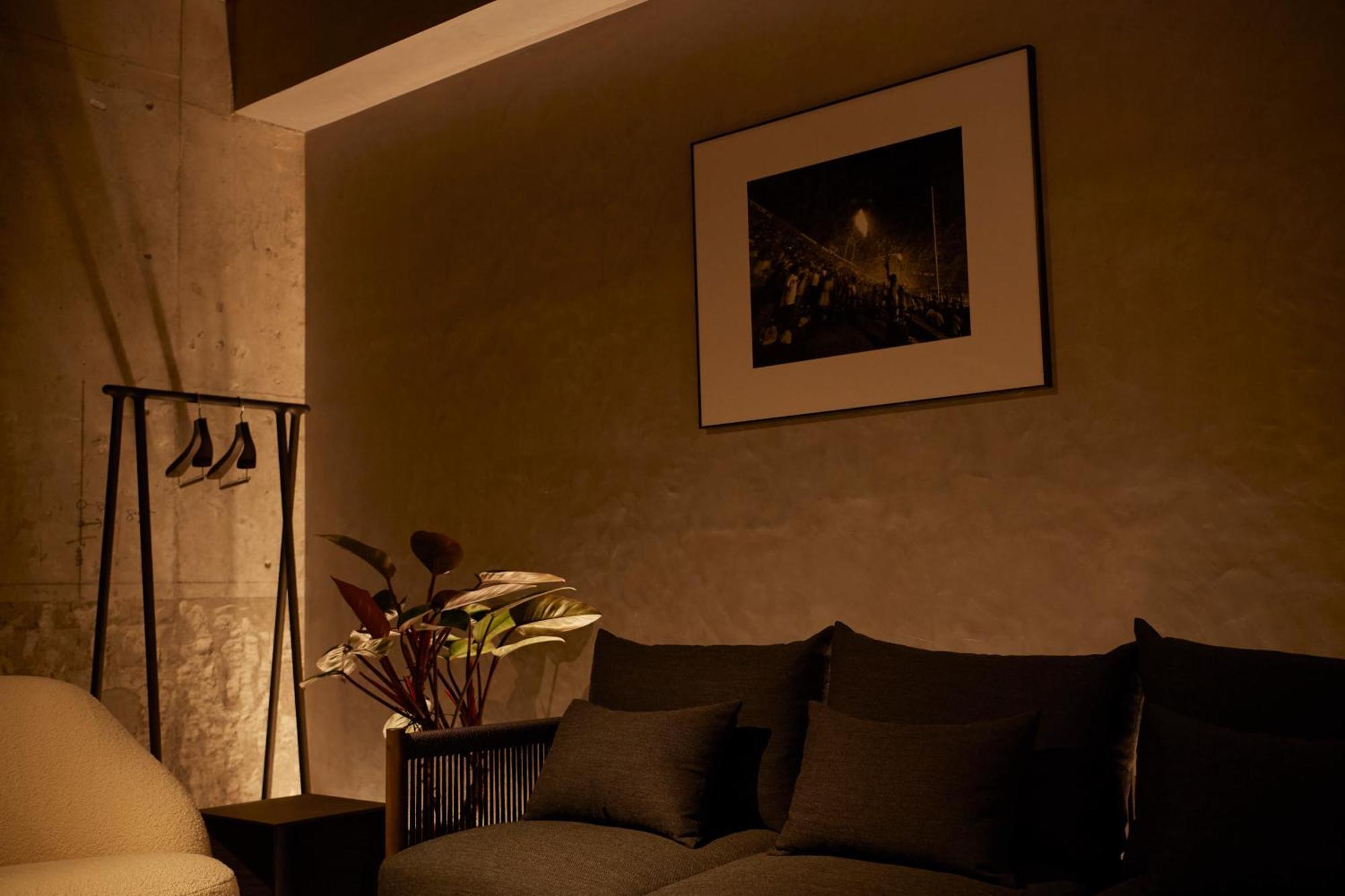 Tones Hotel