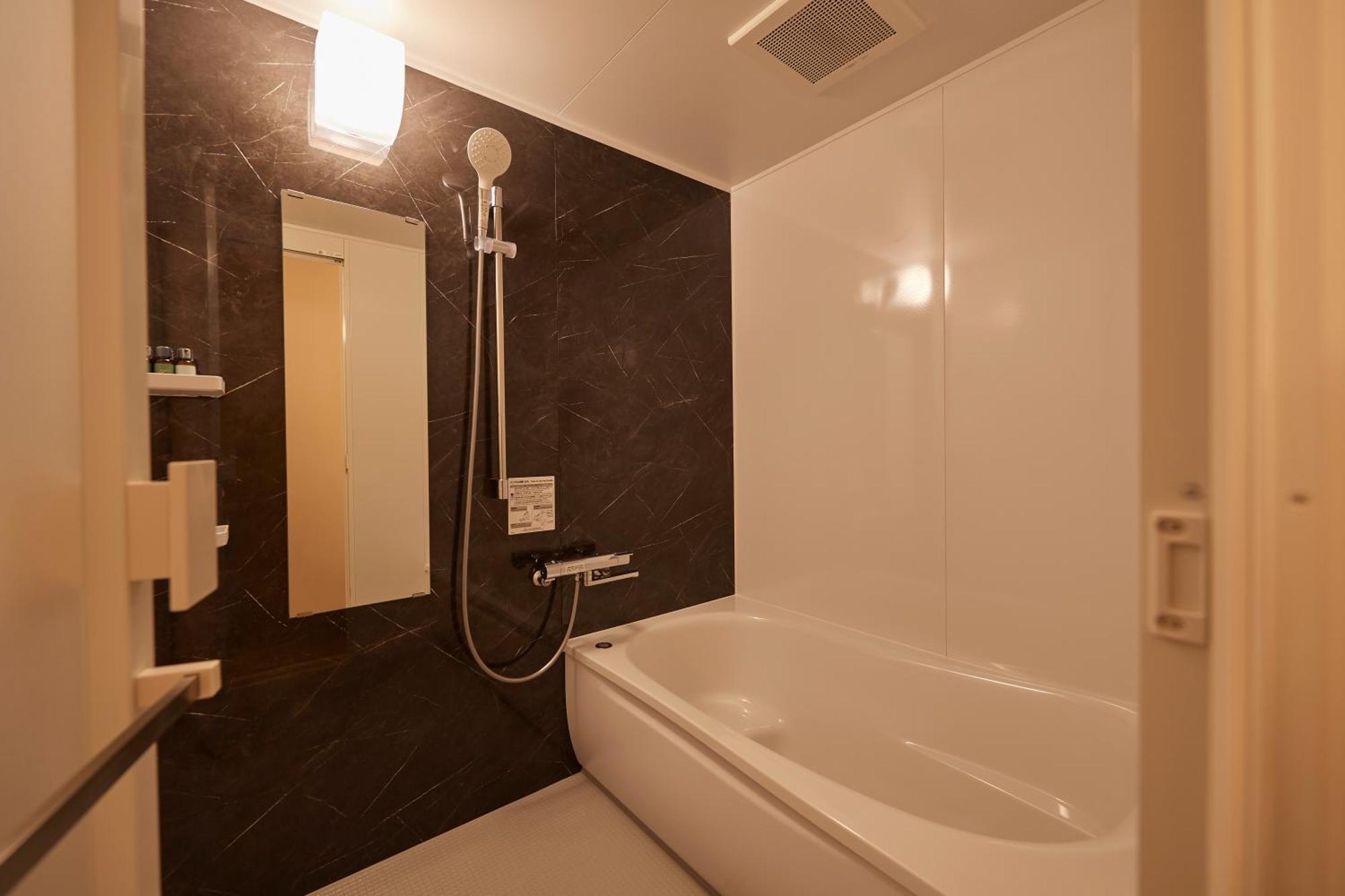 Tones Hotel