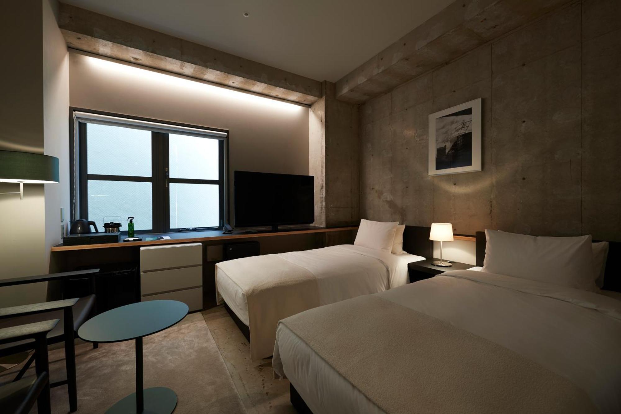 Hotel Tones